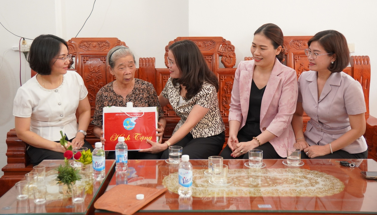 Định hình tầm nhìn Hội LHPN tỉnh Hưng Yên thống nhất, chuyên nghiệp và đổi mới- Ảnh 3.