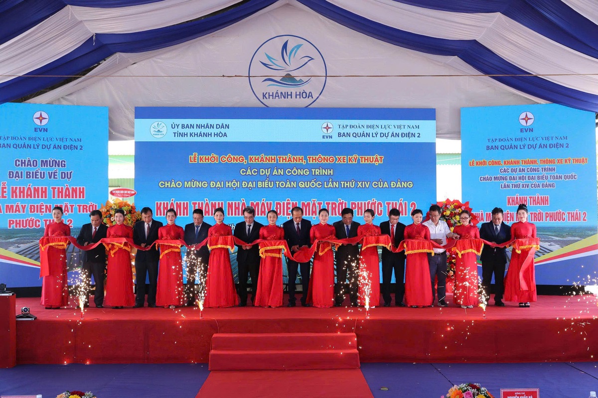 EVN khởi công, khánh thành đồng loạt nhiều dự án, công trình điện chào mừng Đại hội Đại biểu lần thứ XIV của Đảng- Ảnh 1.