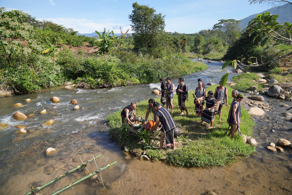 Đồng bào M'nông xã Đam Rông 4 rộn ràng chuẩn bị tái hiện Lễ cúng bến nước- Ảnh 3.