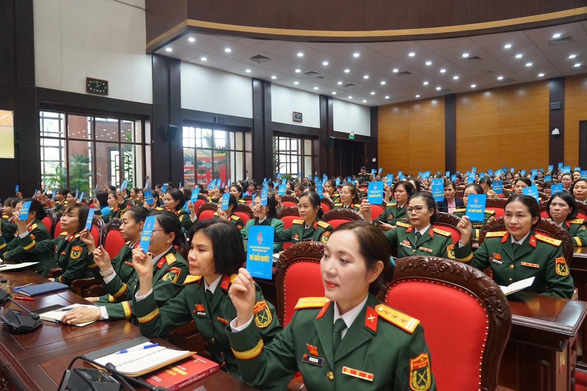 10 chỉ tiêu trong Chương trình hành động của phụ nữ Quân đội giai đoạn 2025 - 2030- Ảnh 3.