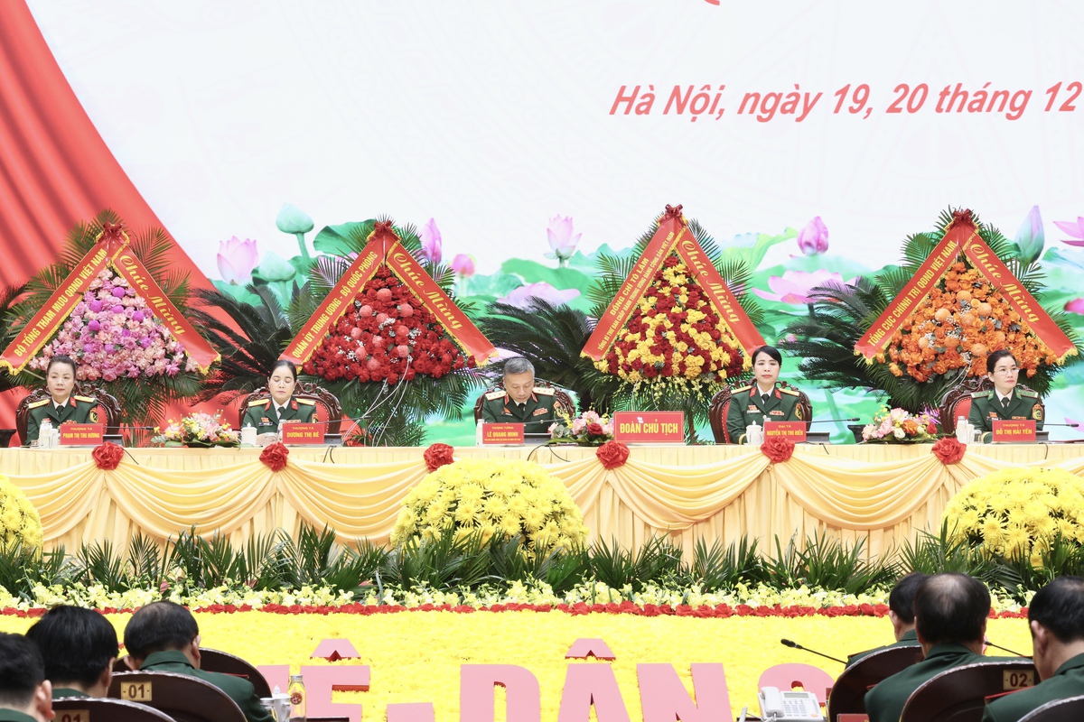 Phấn đấu xây dựng Phụ nữ Quân đội "Bản lĩnh, trí tuệ, kỷ cương, nhân ái"- Ảnh 3.