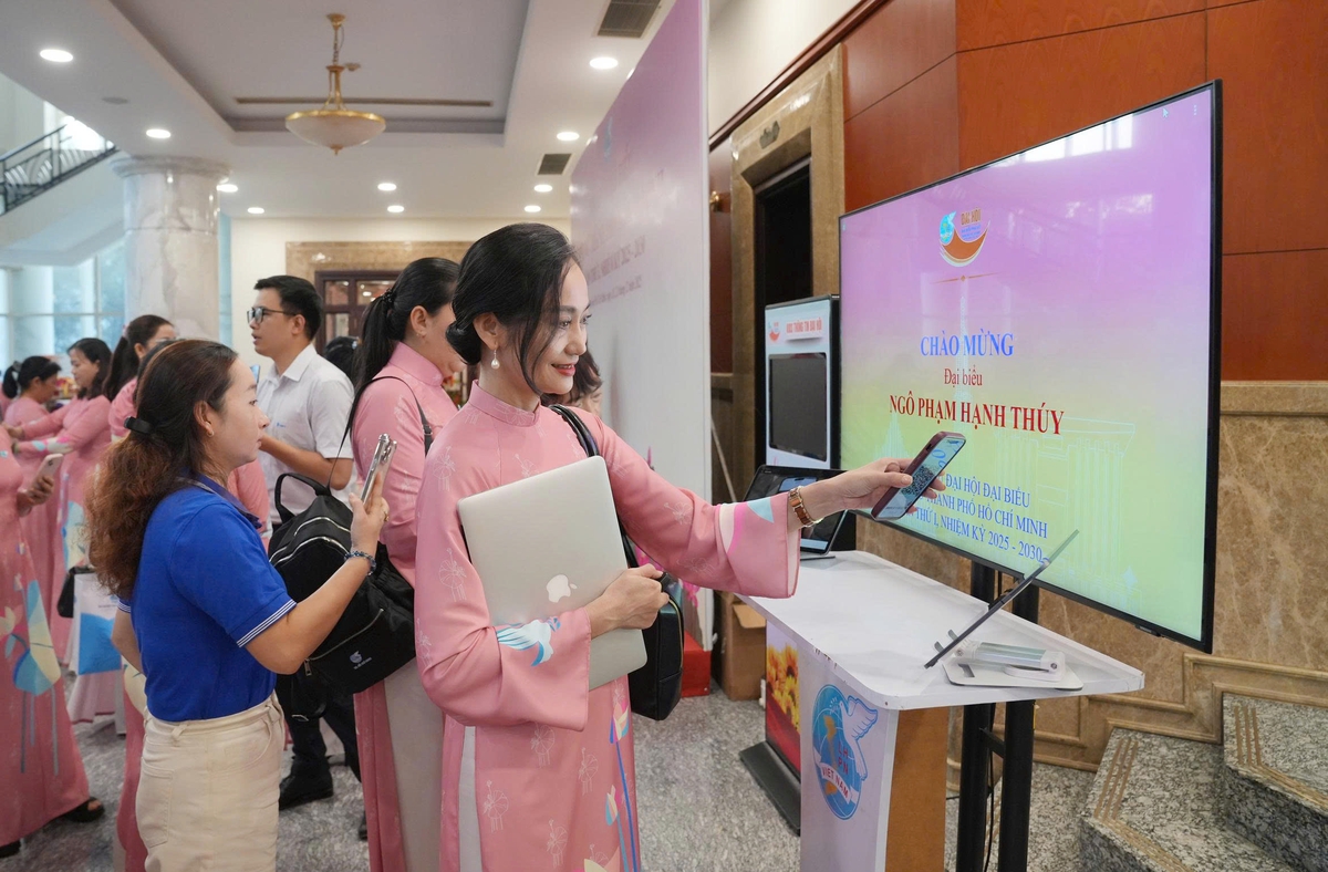 Chủ tịch Hội LHPN Việt Nam Nguyễn Thị Tuyến dự Đại hội Đại biểu Phụ nữ TPHCM- Ảnh 5.