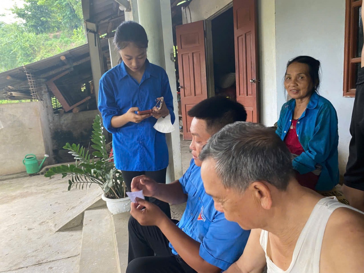 Giảm nghèo thông tin - chìa khóa thu hẹp khoảng cách phát triển tại Thái Nguyên - Ảnh 2.