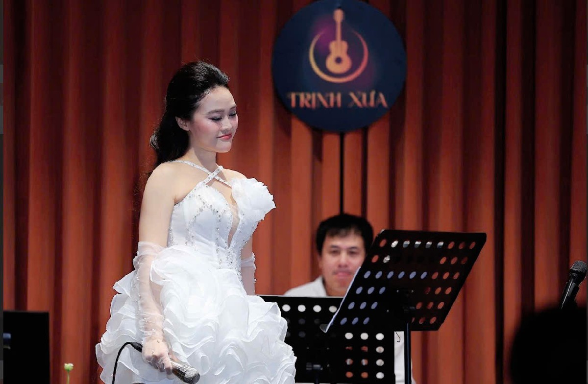 Sao Mai Diệu Thúy trong minishow "Mùa đông của anh"