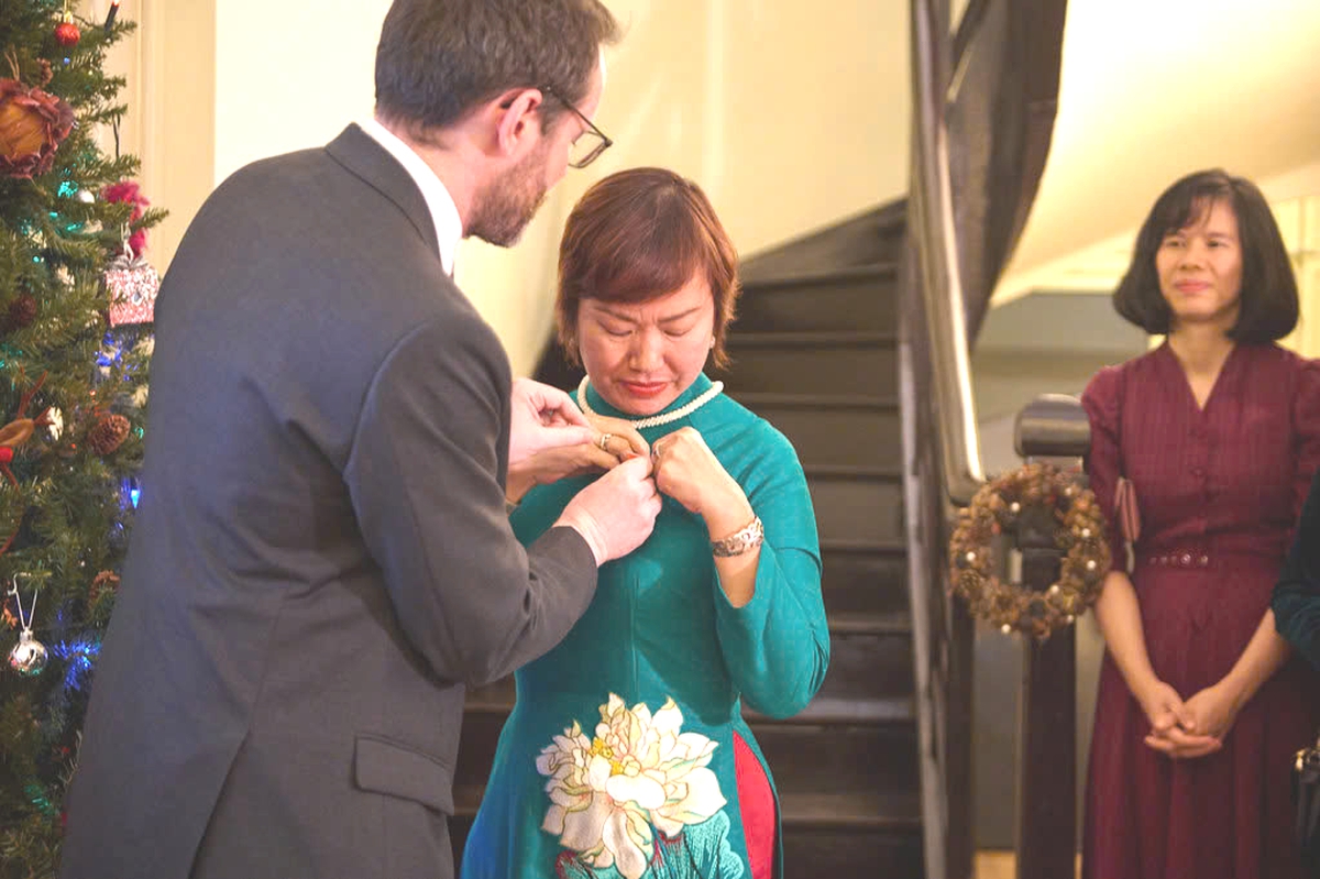 Người phụ nữ Việt Nam đầu tiên được Hoàng gia Anh vinh danh- Ảnh 1. Người phụ nữ Việt Nam đầu tiên được Hoàng gia Anh vinh danh- Ảnh 1.