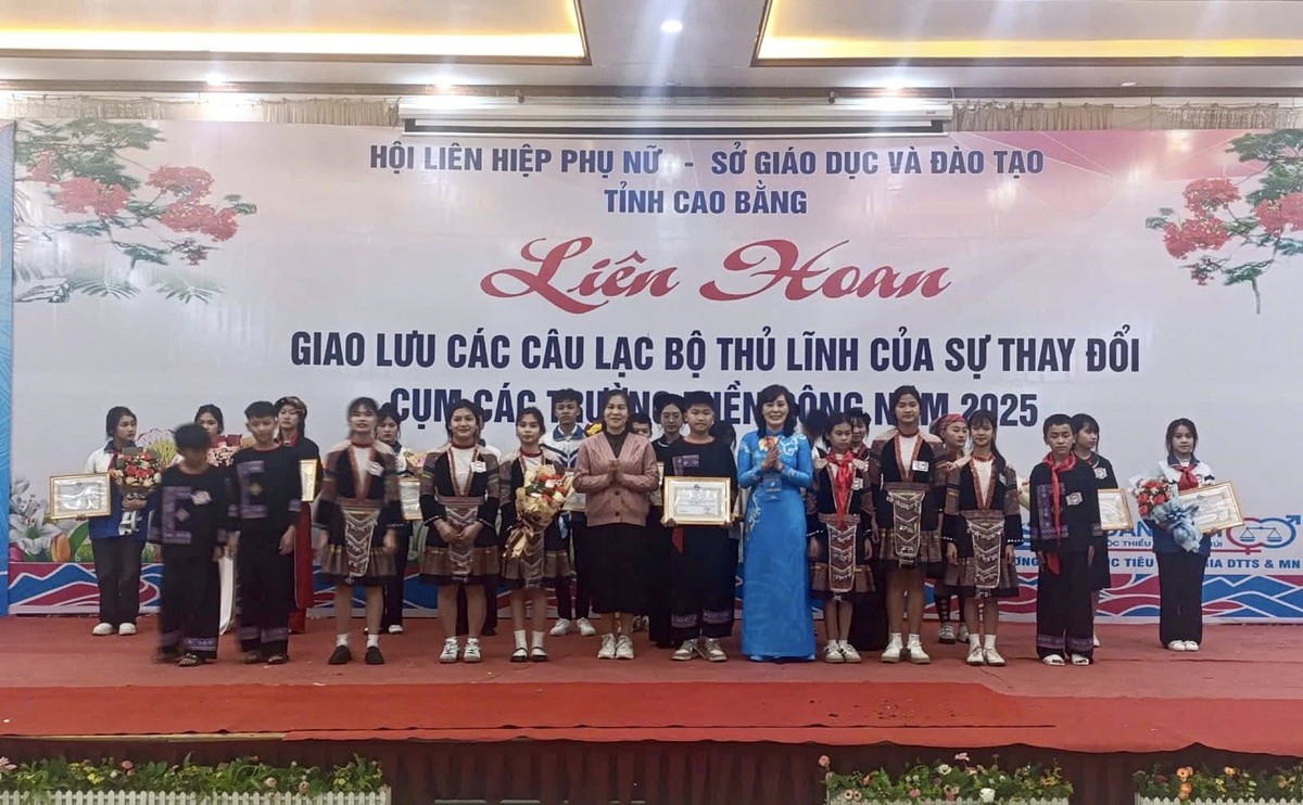 Cao Bằng: Lan tỏa bình đẳng giới từ liên hoan “Thủ lĩnh của sự thay đổi”- Ảnh 4. Cao Bằng: Lan tỏa bình đẳng giới từ liên hoan “Thủ lĩnh của sự thay đổi”- Ảnh 4.