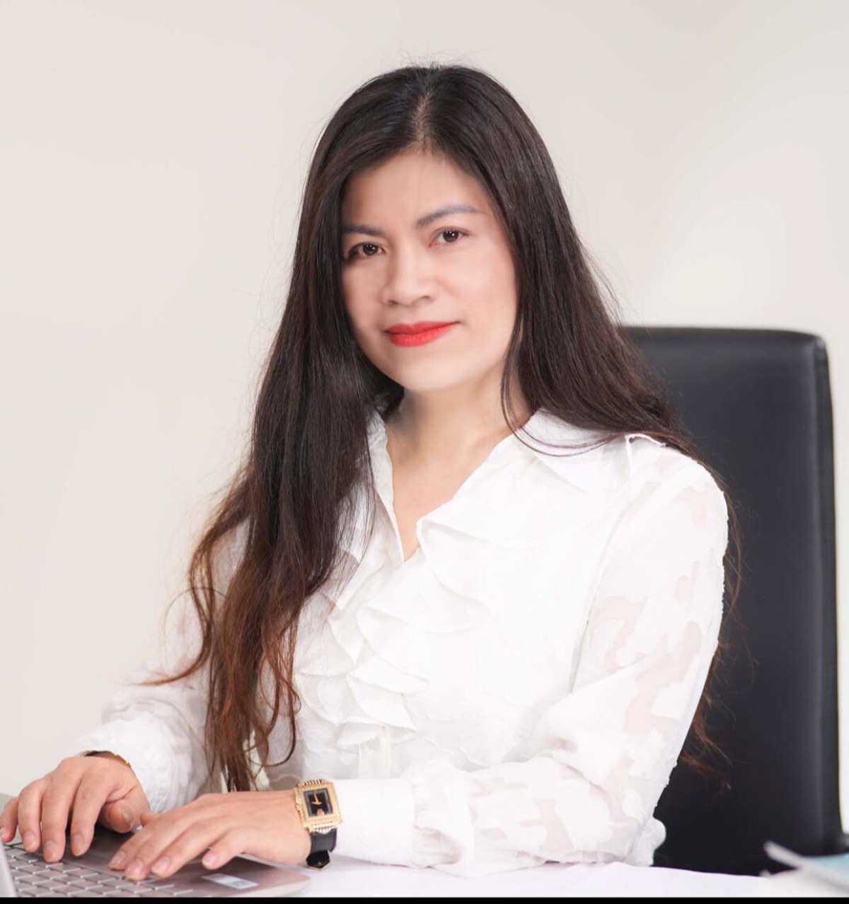 Tiến sĩ Nguyễn Thị Huyền Nhung