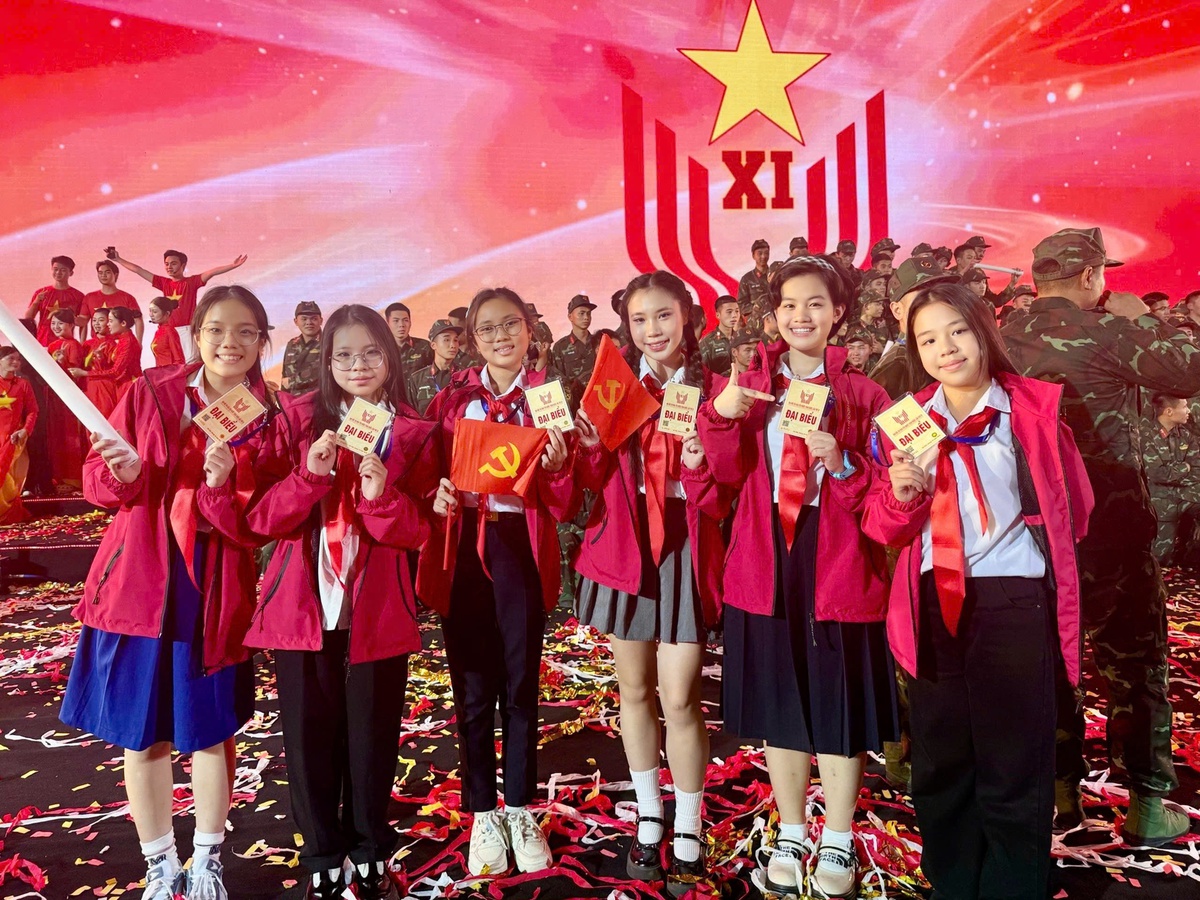 Nữ sinh Cao Bằng - 1 trong 5 đại biểu nhỏ tuổi nhất tại Đại hội Thi đua yêu nước toàn quốc lần thứ XI- Ảnh 7.