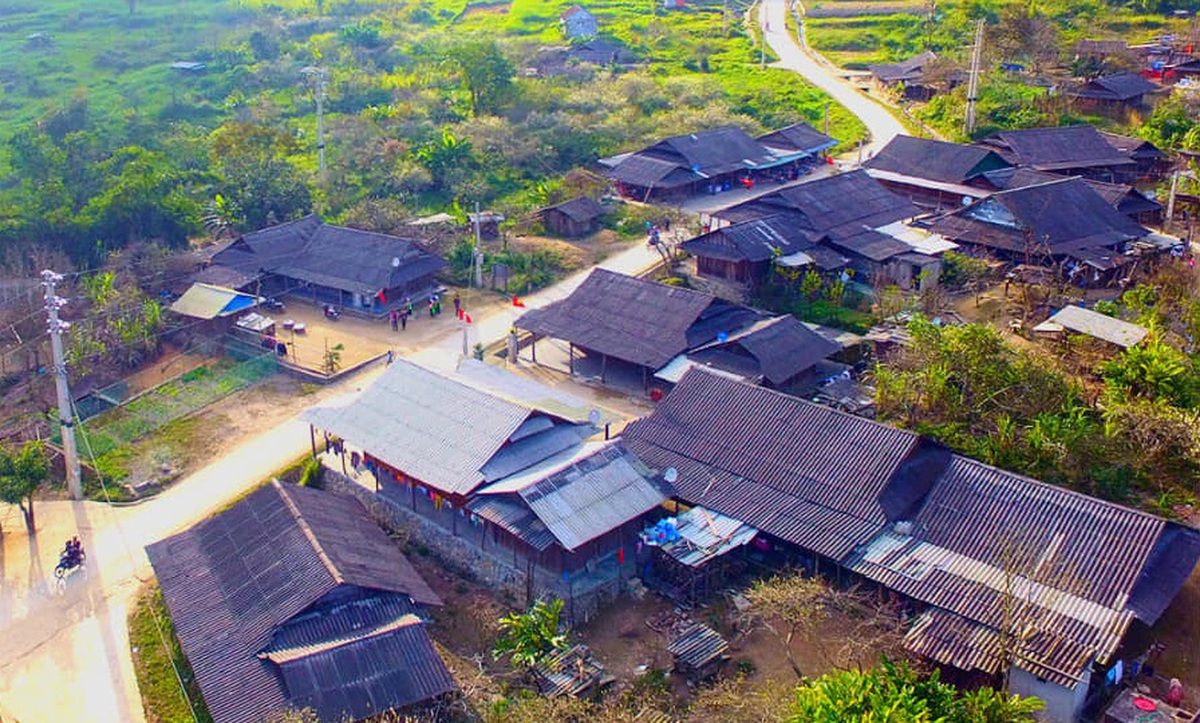 Mường Lống là một điểm du lịch nổi tiếng, thu hút du khách thập phương