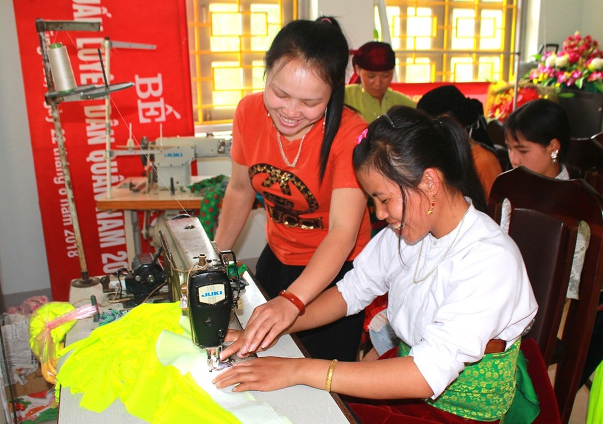 Giảm nghèo thông tin để phụ nữ thay đổi tư duy thụ hưởng sang tự lực vươn lên- Ảnh 3.