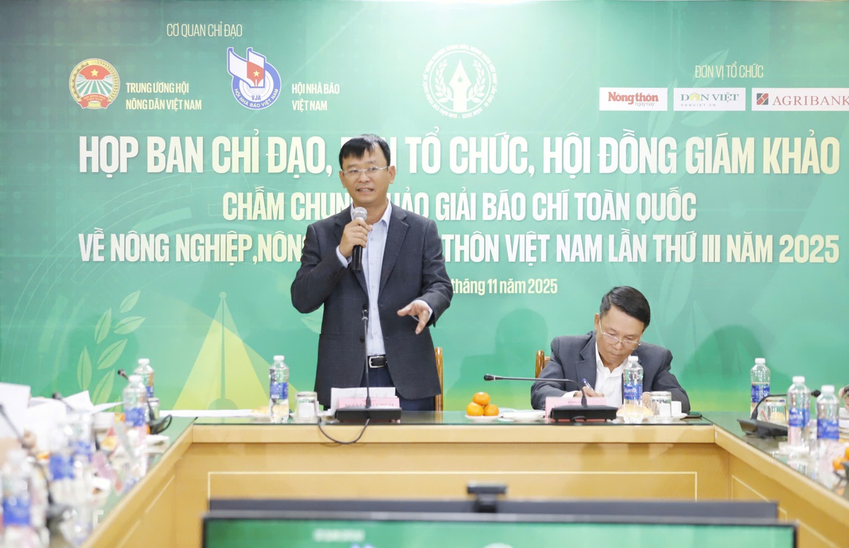 Vinh danh 45 tác phẩm đoạt Giải báo chí và Thi viết về "tam nông"- Ảnh 1.