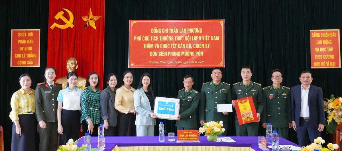 Hội LHPN Việt Nam trao "Tết yêu thương" tại tỉnh Điện Biên- Ảnh 1.