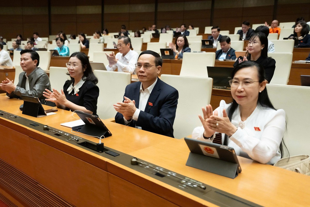 10 dấu ấn lập pháp năm 2025 tác động tích cực đến phụ nữ và trẻ em- Ảnh 3. 10 dấu ấn lập pháp năm 2025 tác động tích cực đến phụ nữ và trẻ em- Ảnh 3.