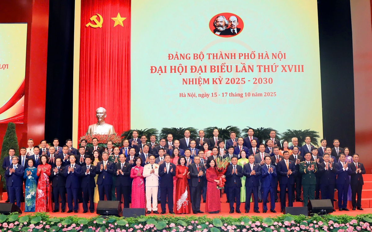 10 dấu ấn nổi bật của Thủ đô Hà Nội năm 2025- Ảnh 1. 10 dấu ấn nổi bật của Thủ đô Hà Nội năm 2025- Ảnh 1.