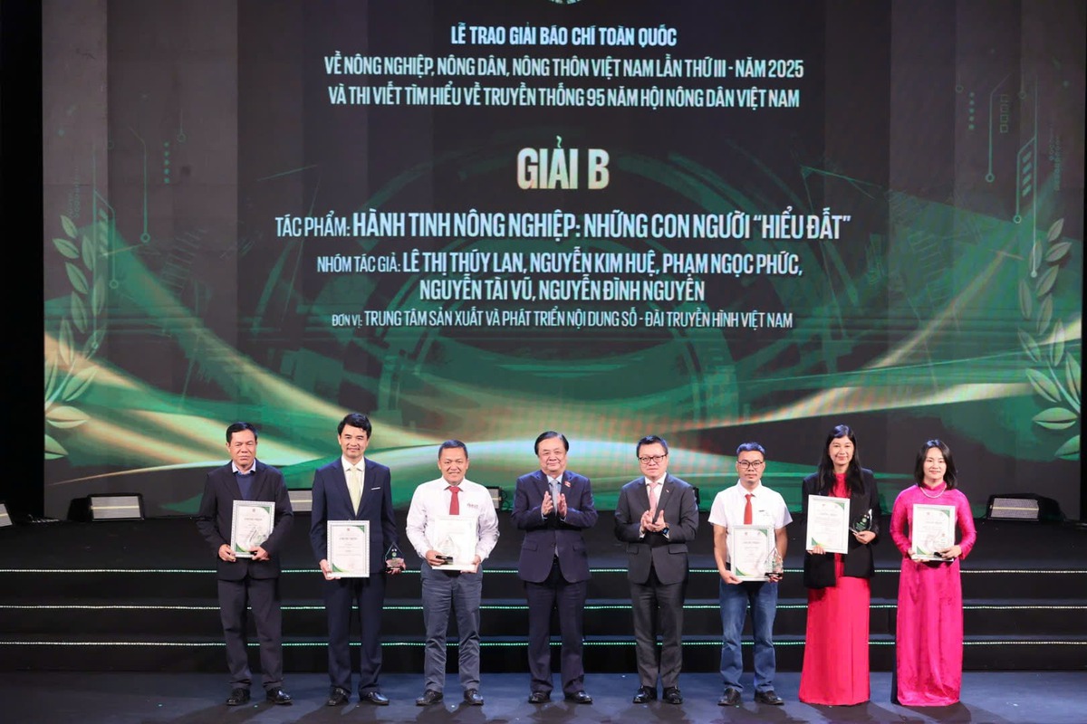 Tôn vinh 45 tác giả, nhóm tác giả đoạt giải báo chí về nông nghiệp, nông dân, nông thôn- Ảnh 7.