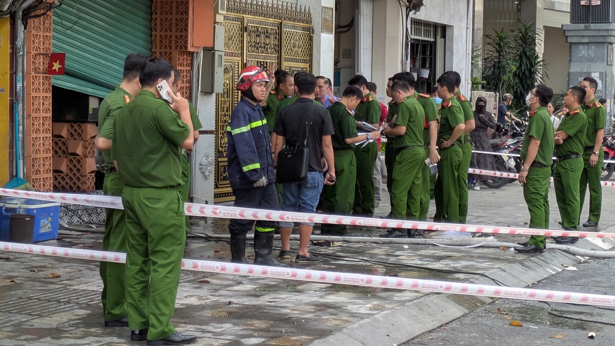 Thông tin về sức khỏe 2 nữ nạn nhân trong vụ cháy quán ăn ở TPHCM- Ảnh 1.