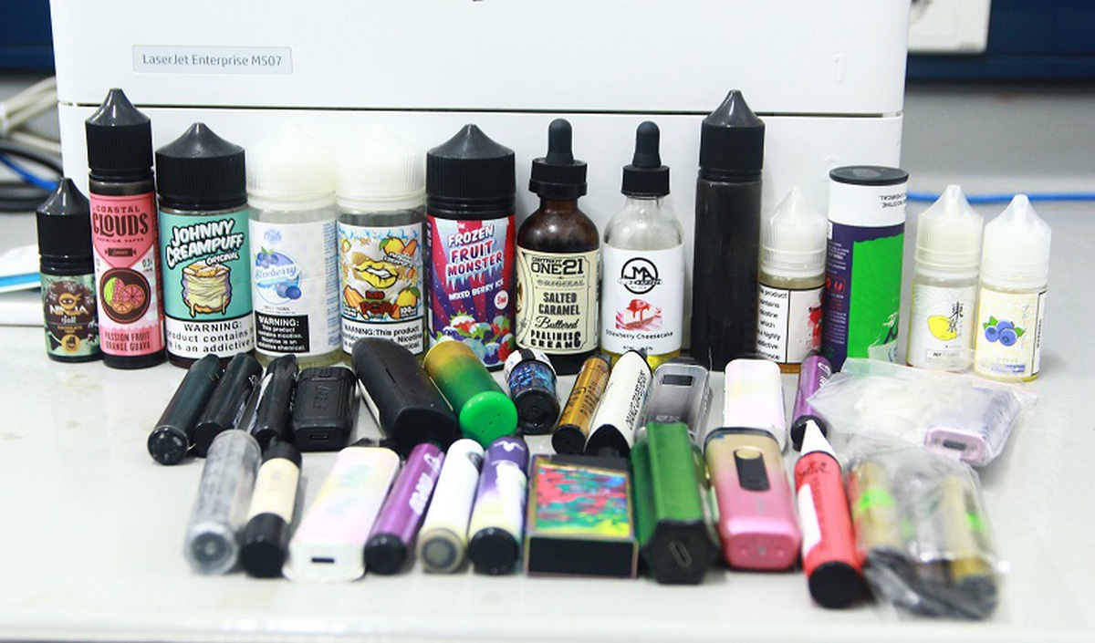 Dùng thử thuốc lá điện tử, nữ bệnh nhân 38 tuổi tổn thương não- Ảnh 2.