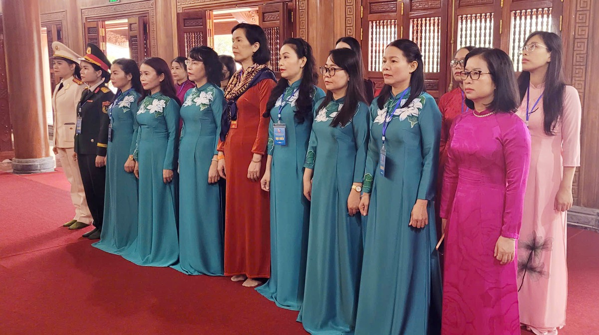 Phiên trù bị Đại hội đại biểu Phụ nữ tỉnh Quảng Trị lần thứ I, nhiệm kỳ 2025 - 2030- Ảnh 1.