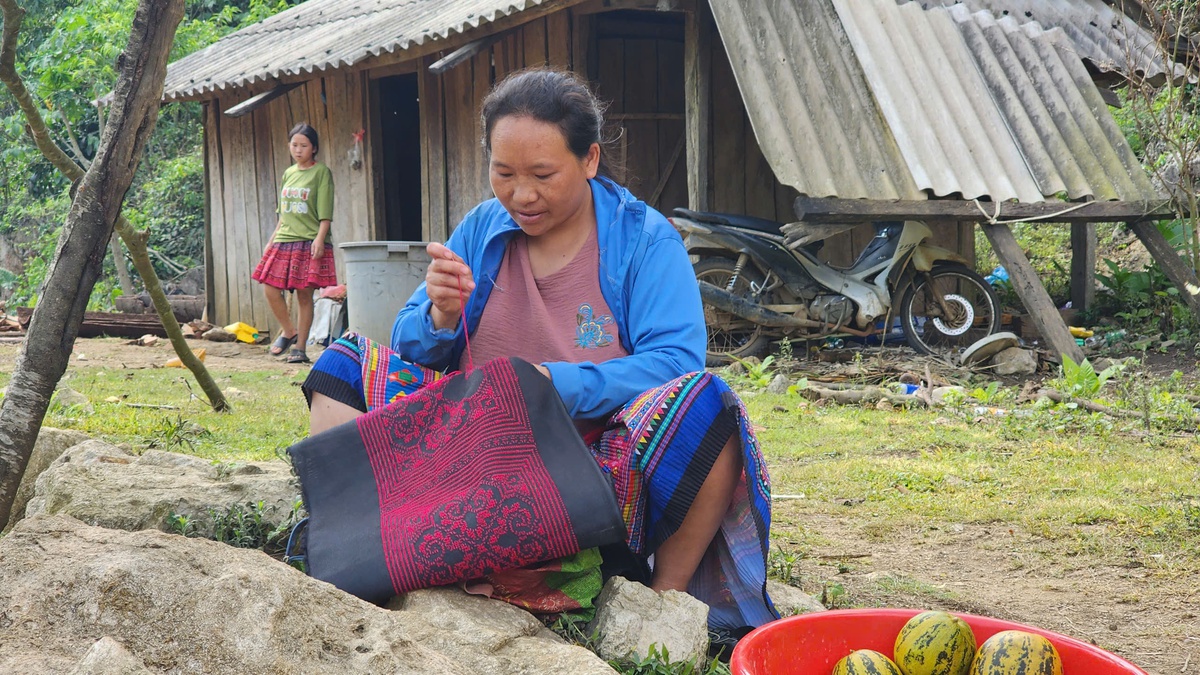 Internet về bản, người vùng cao bắt nhịp kinh tế số- Ảnh 2.