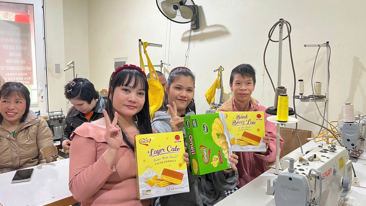 Báo Phụ nữ Việt Nam thăm, tặng quà trẻ em khuyết tật nhân dịp năm mới- Ảnh 3.