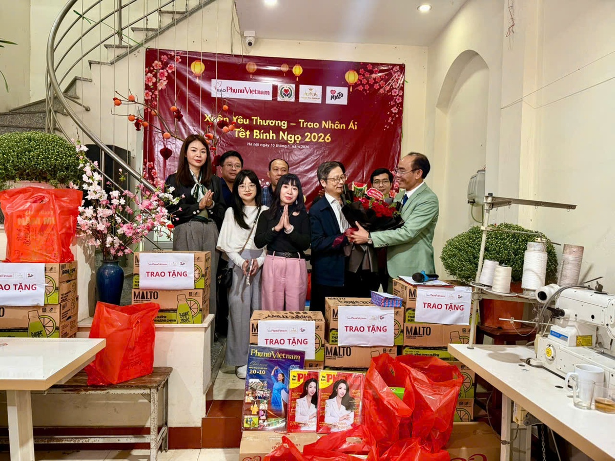Báo Phụ nữ Việt Nam thăm, tặng quà trẻ em khuyết tật nhân dịp năm mới- Ảnh 6.