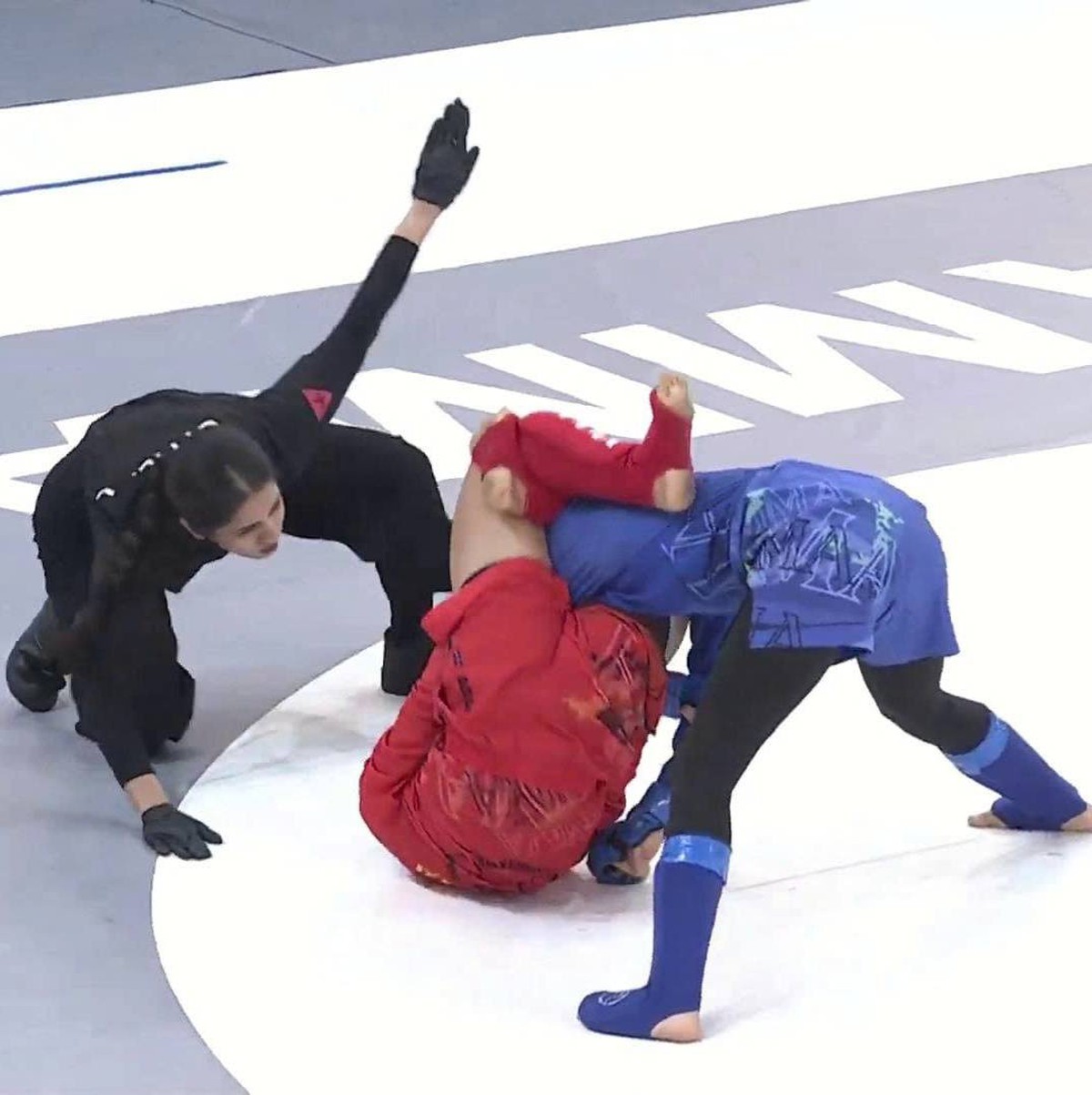 Nữ võ sĩ Việt Nam chiến thắng ấn tượng tại giải Vô địch MMA châu Á- Ảnh 5.