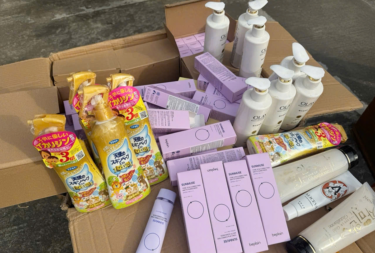 Triệt phá đường dây nhập hơn 25 tấn mỹ phẩm giả từ Trung Quốc, bán tràn lan trên mạng- Ảnh 1.