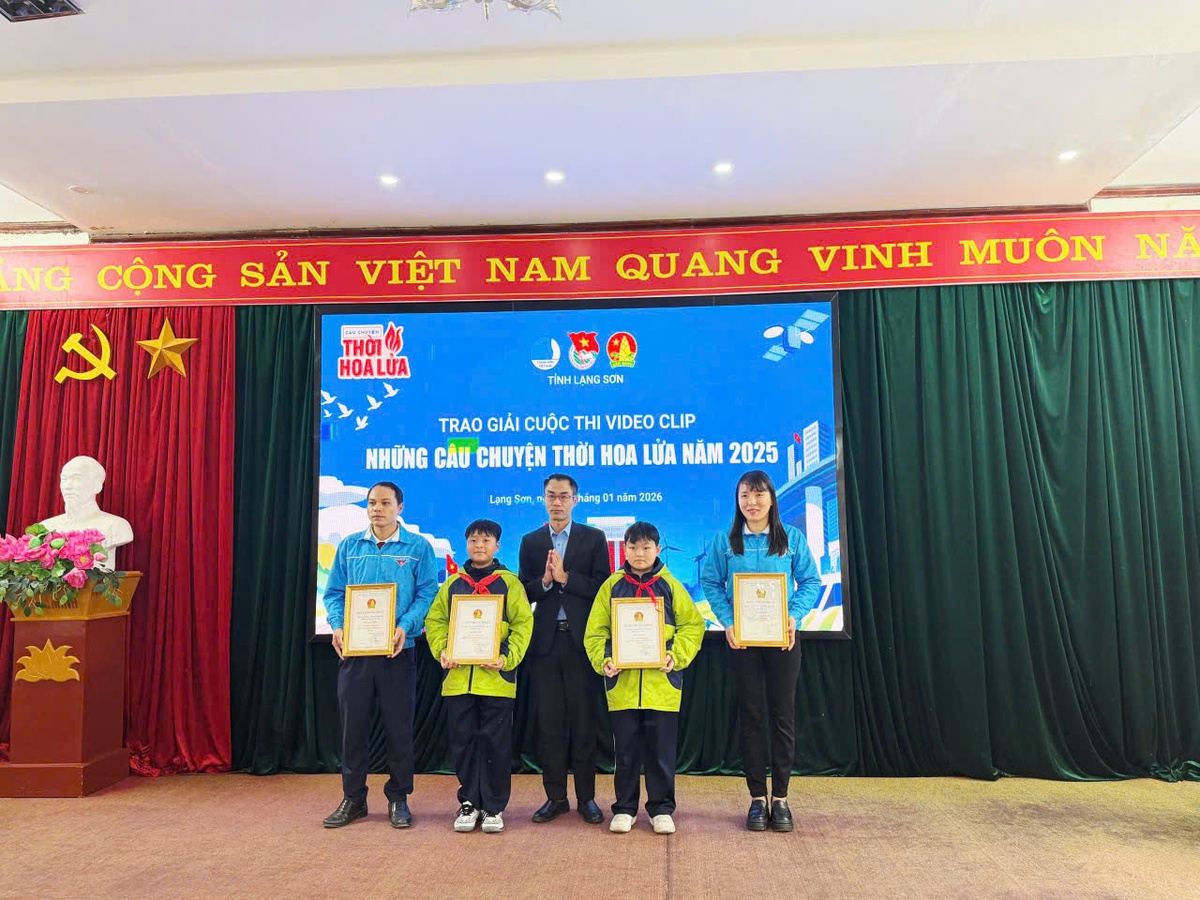 Tôn vinh nhiều nữ cán bộ Đoàn Lạng Sơn xuất sắc năm 2025- Ảnh 5.