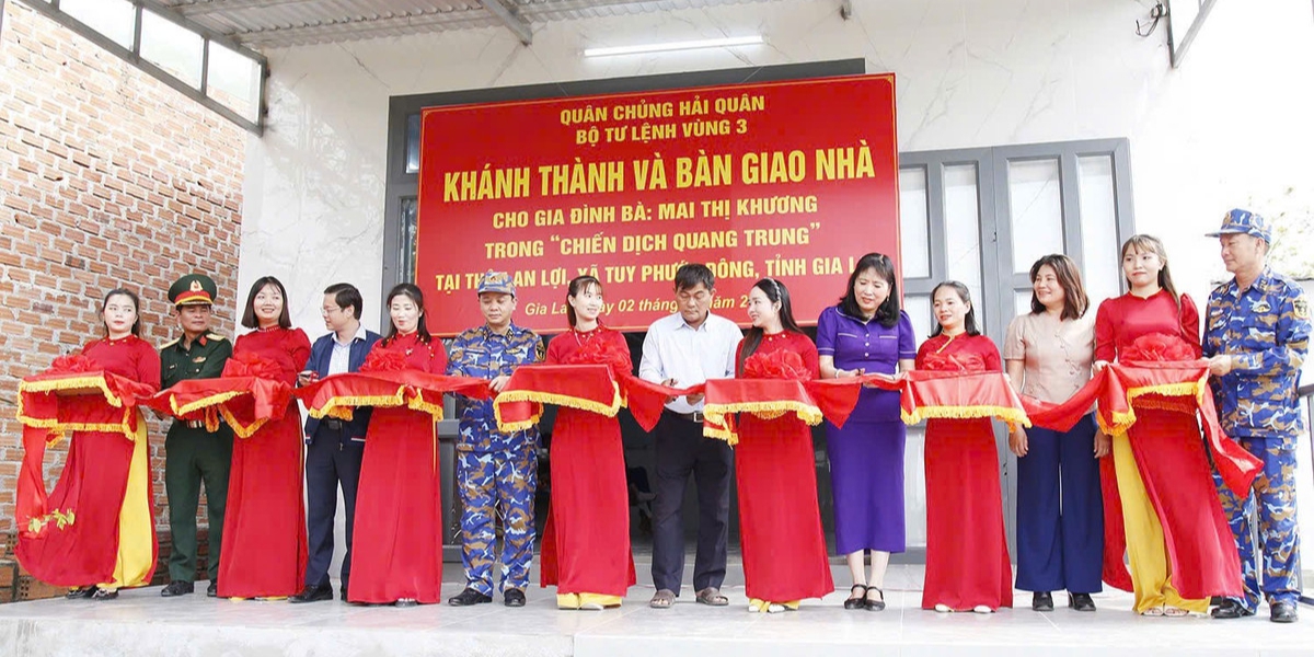 Vùng 3 Hải quân: 35 ngày thần tốc thực hiện "Chiến dịch Quang Trung"- Ảnh 2. Vùng 3 Hải quân: 35 ngày thần tốc thực hiện "Chiến dịch Quang Trung"- Ảnh 2.