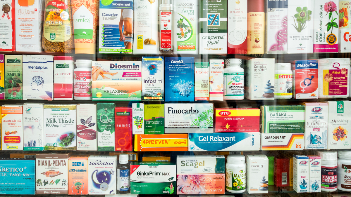 Ranh giới "mập mờ" giữa thuốc và thực phẩm chức năng: Cần ứng dụng AI để siết chặt quản lý- Ảnh 1. Ranh giới "mập mờ" giữa thuốc và thực phẩm chức năng: Cần ứng dụng AI để siết chặt quản lý- Ảnh 1.