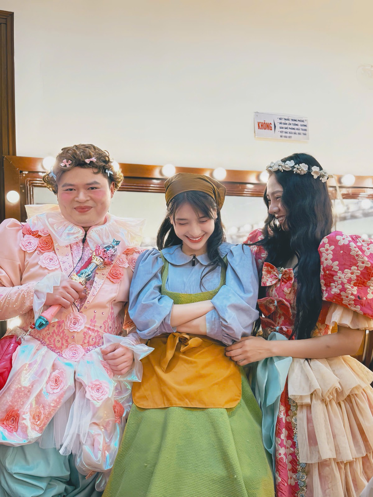 Yến My muốn làm Lọ Lem theo cách của riêng mình- Ảnh 2. Yến My muốn làm Lọ Lem theo cách của riêng mình- Ảnh 2.