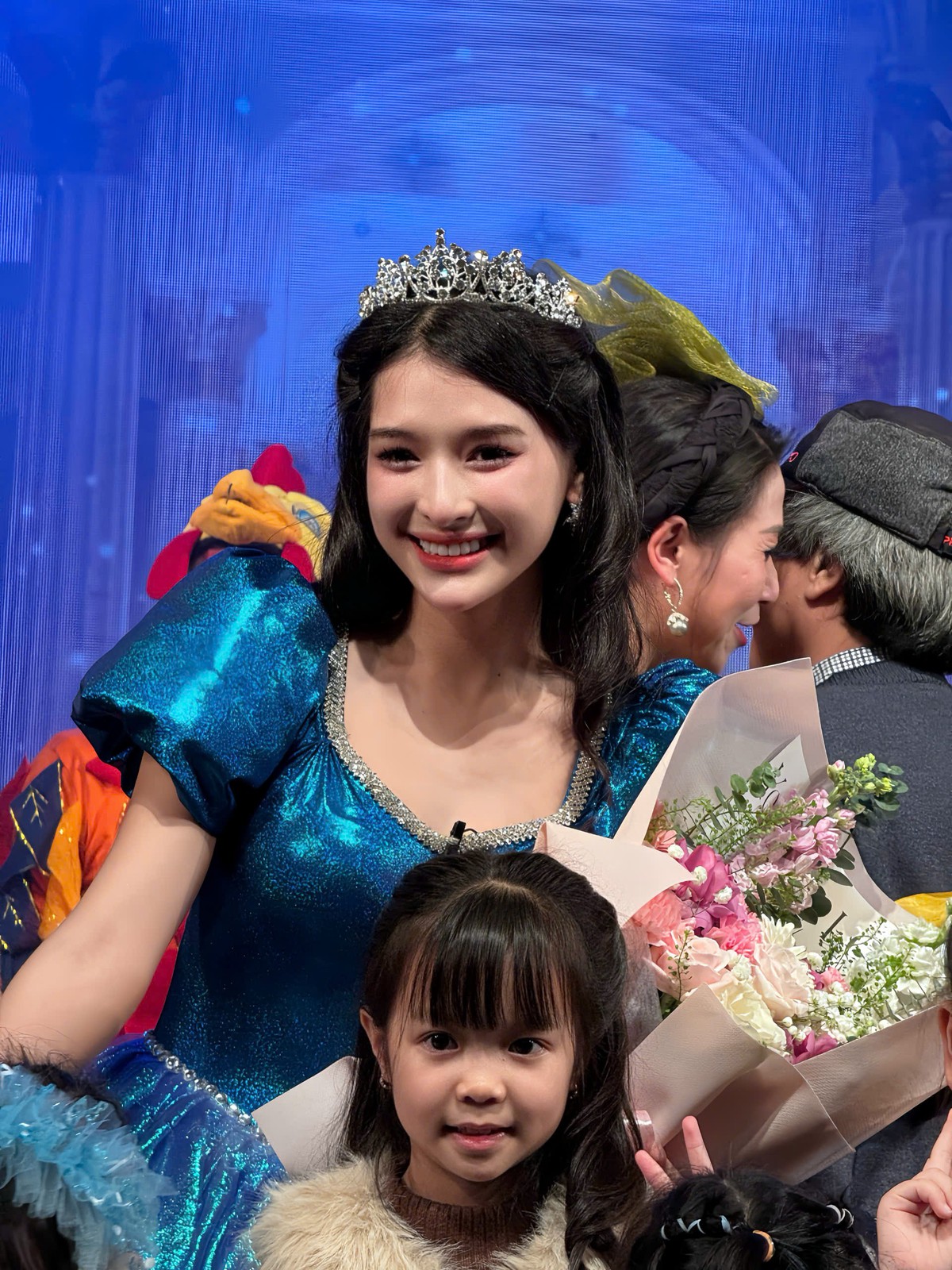 Yến My muốn làm Lọ Lem theo cách của riêng mình- Ảnh 1. Yến My muốn làm Lọ Lem theo cách của riêng mình- Ảnh 1.