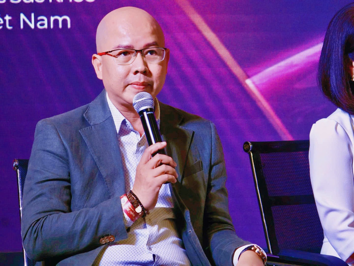 Chuyên gia Danny Võ chia sẻ tại toạ đàm. Ảnh: Hồ Lam