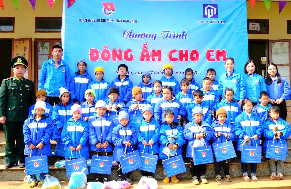Chuỗi hoạt động an sinh xã hội, bảo vệ môi trường của tuổi trẻ Cao Bằng- Ảnh 1.