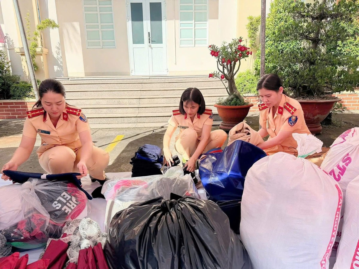 Phụ nữ Công an nhân dân: Niềm tin và khát vọng cống hiến dưới ngọn cờ của Đảng- Ảnh 1.