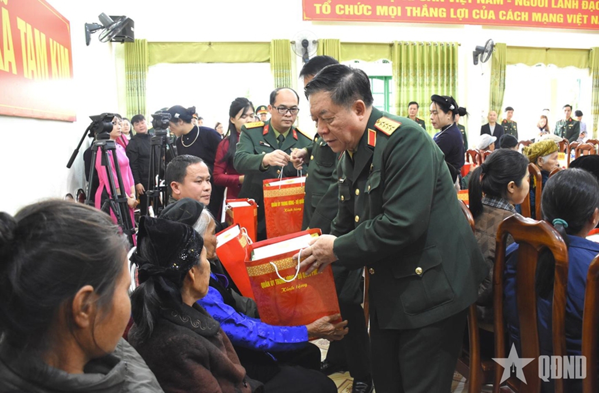 Xây dựng Đảng bộ Quân đội mẫu mực, tiêu biểu, ngang tầm nhiệm vụ- Ảnh 1.