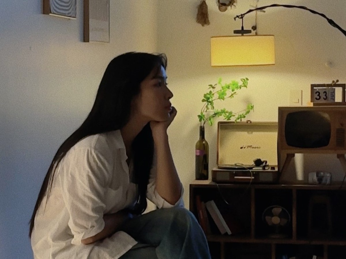 Cô gái mồ côi cha mẹ bước qua nỗi đau và chọn sống không gục ngã- Ảnh 1.