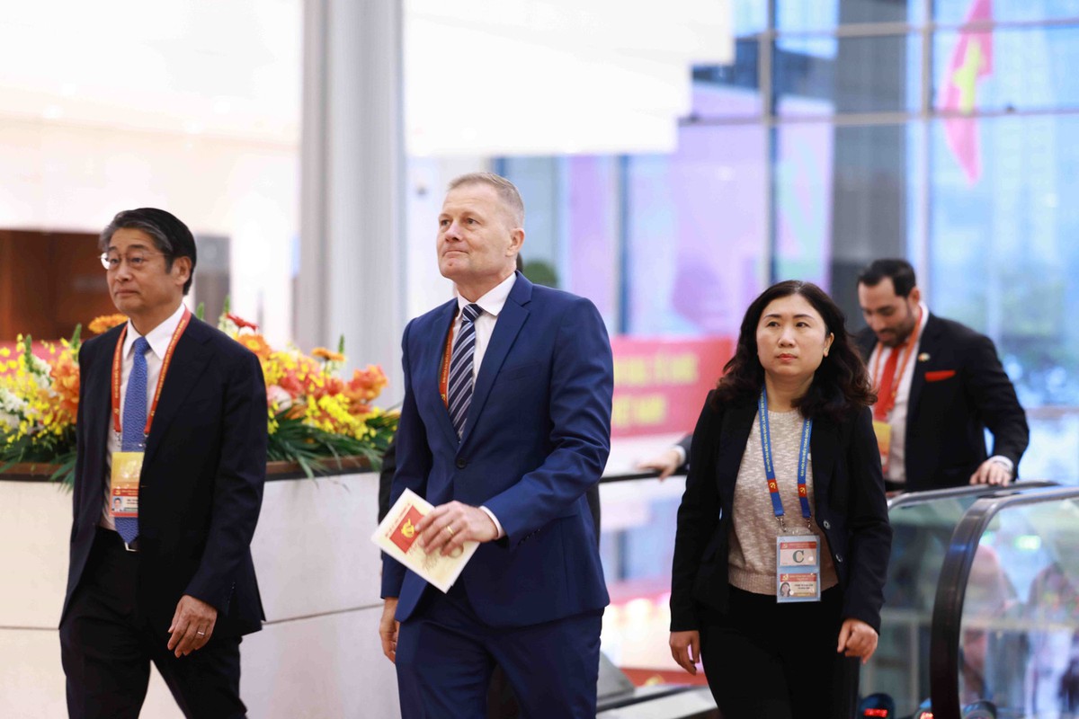 Các đại biểu quốc tế dự phiên khai mạc Đại hội XIV của Đảng- Ảnh 3.