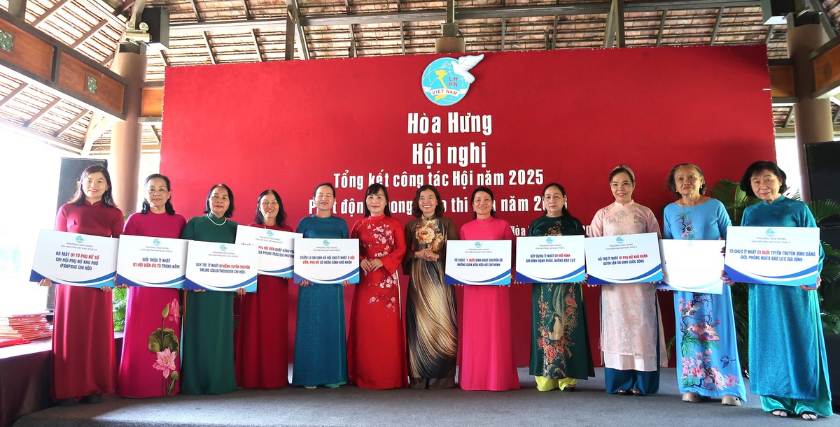 Sáng tạo hoạt động tổng kết phong trào phụ nữ kết hợp trải nghiệm tuyến metro ở TPHCM- Ảnh 6.