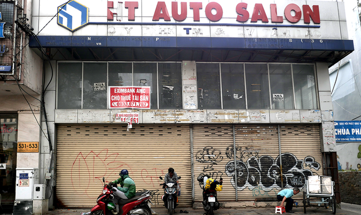 Mùa cao điểm mua sắm Tết nhưng nhiều mặt bằng kinh doanh ở trung tâm TPHCM bị bỏ trống- Ảnh 9.