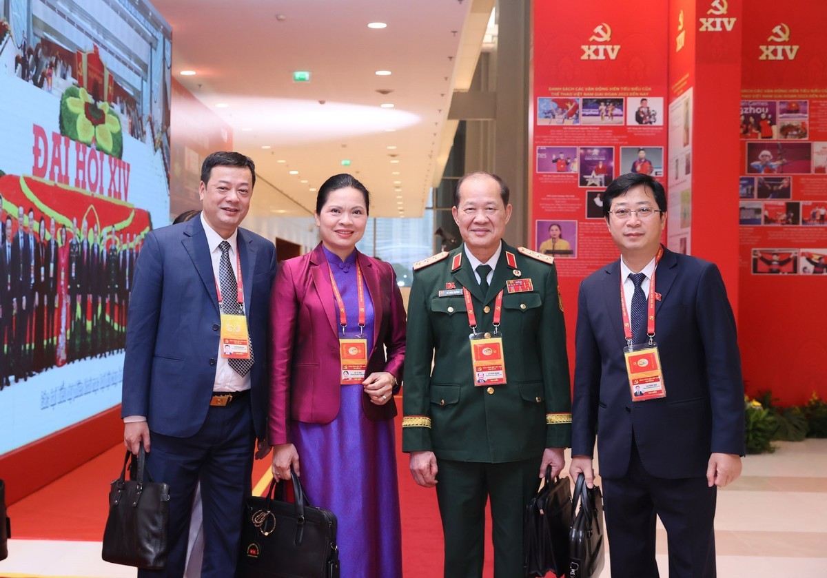 Ngày làm việc thứ 3 Đại hội XIV của Đảng: Thảo luận tại hội trường về các văn kiện Đại hội- Ảnh 4.