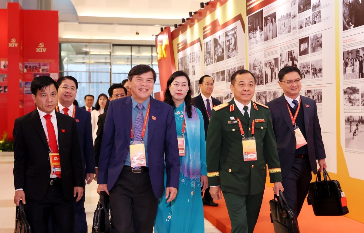 Ngày làm việc thứ 3 Đại hội XIV của Đảng: Thảo luận tại hội trường về các văn kiện Đại hội- Ảnh 5.