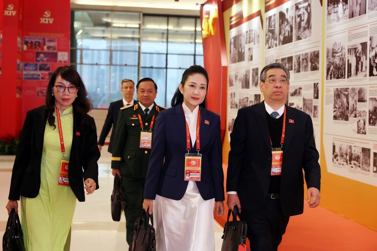 Ngày làm việc thứ 3 Đại hội XIV của Đảng: Thảo luận tại hội trường về các văn kiện Đại hội- Ảnh 7.