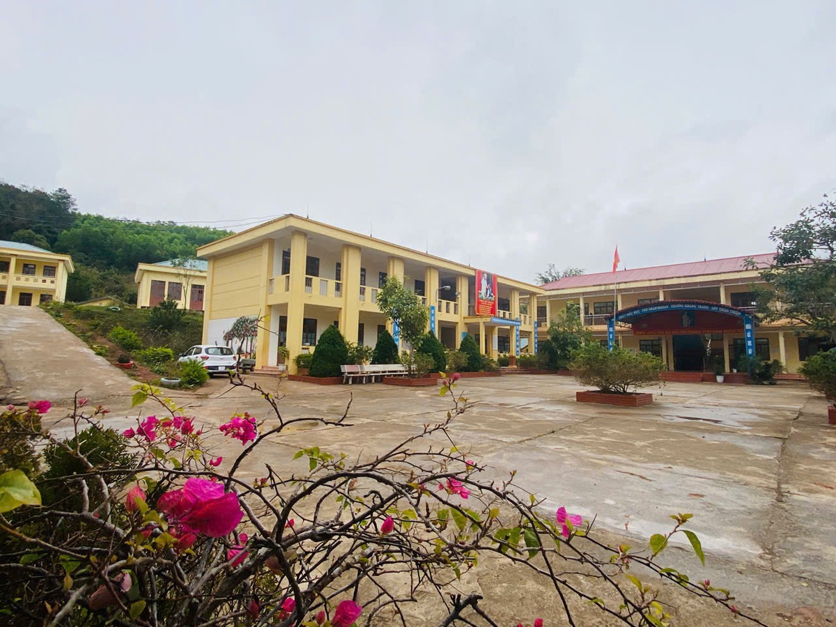 Trường học vùng cao Lạng Sơn đồng loạt "chuyển trạng thái" để chống rét- Ảnh 3.