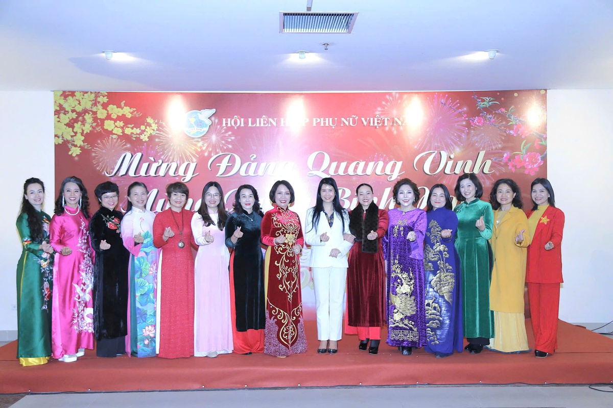 Lãnh đạo Hội LHPN Việt Nam tiếp đoàn Câu lạc bộ Nữ lãnh đạo Ruby- Ảnh 3.