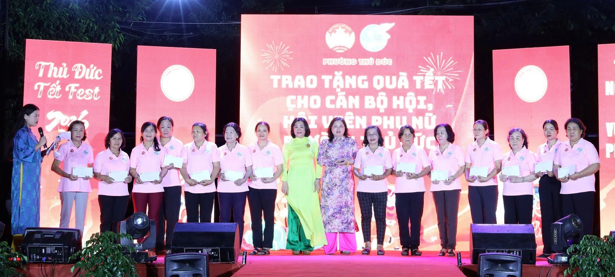 TPHCM: Ấn tượng Hội thi “Nét đẹp áo dài Việt Nam” phường Thủ Đức- Ảnh 7.