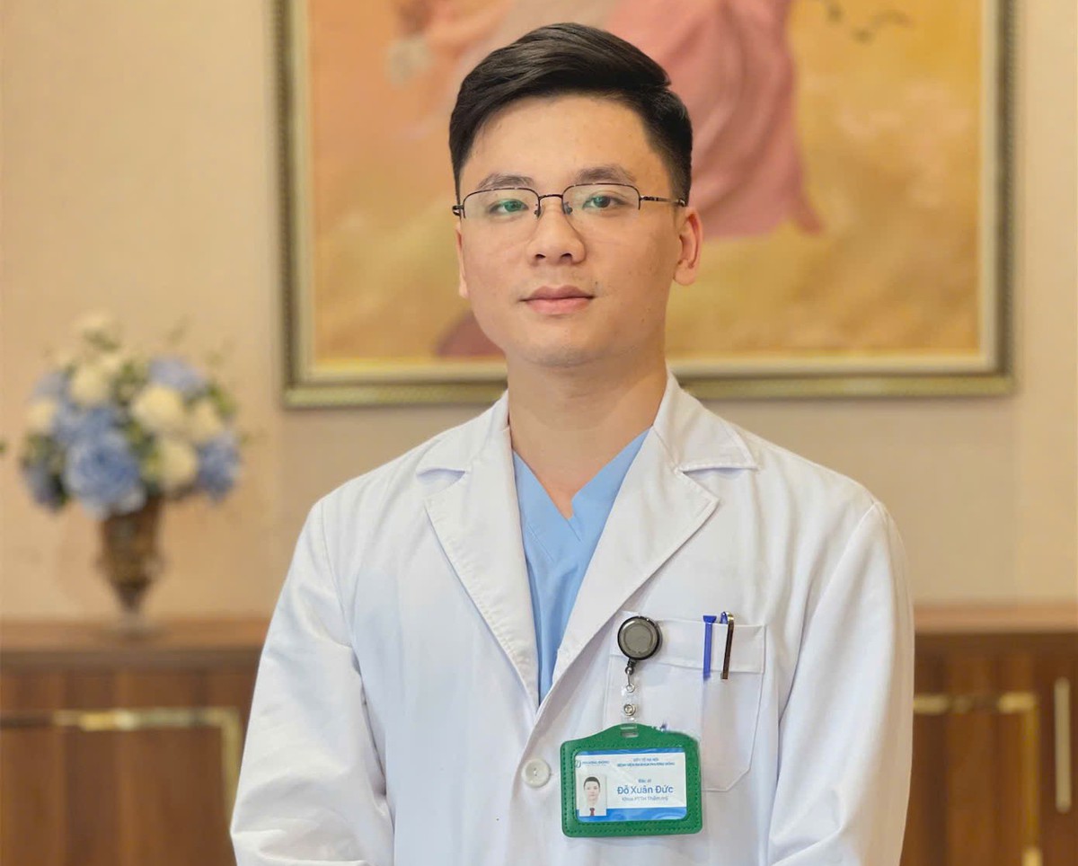 Chơi pickleball có gây vỡ túi ngực? Cần nhìn nhận đúng bản chất y khoa- Ảnh 1.