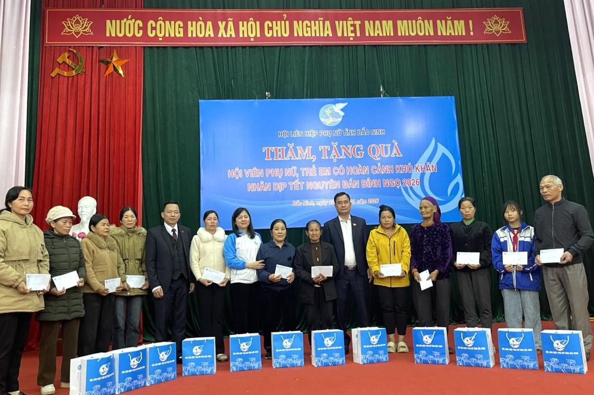 Hội LHPN Bắc Ninh: Gần 3.000 suất quà Tết tặng phụ nữ, trẻ em có hoàn cảnh khó khăn- Ảnh 5.