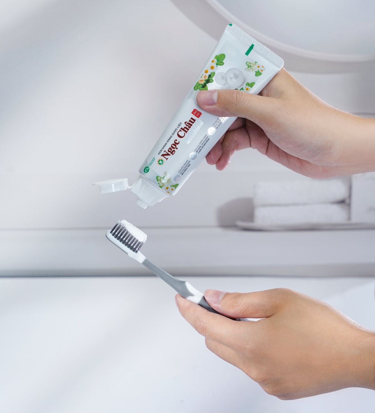 Trải nghiệm kem đánh răng Ngọc Châu Ngọc Trai: Khi răng sáng hơn theo cách nhẹ nhàng và dễ chịu- Ảnh 4.
