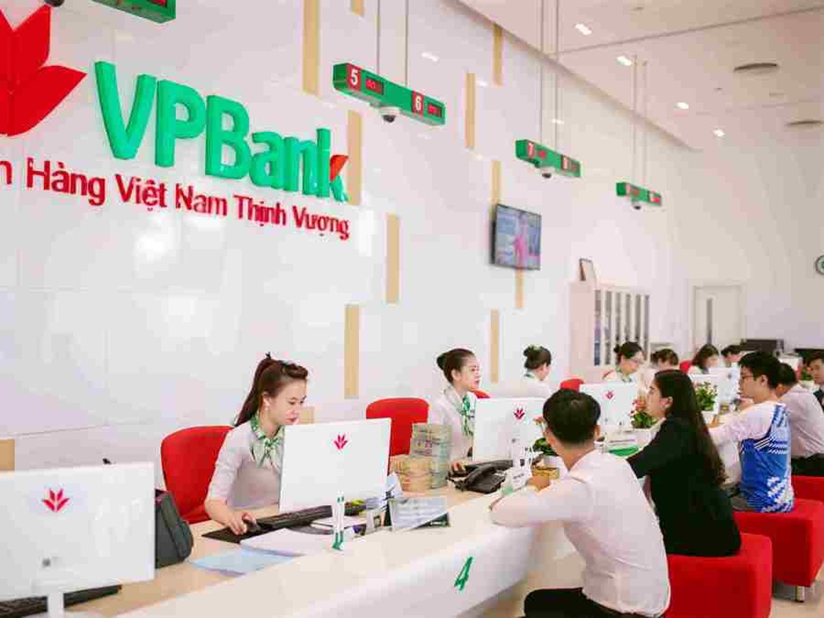 Sau mức lãi cao nhất lịch sử, VPBank bước vào giai đoạn tăng trưởng nào?- Ảnh 1.